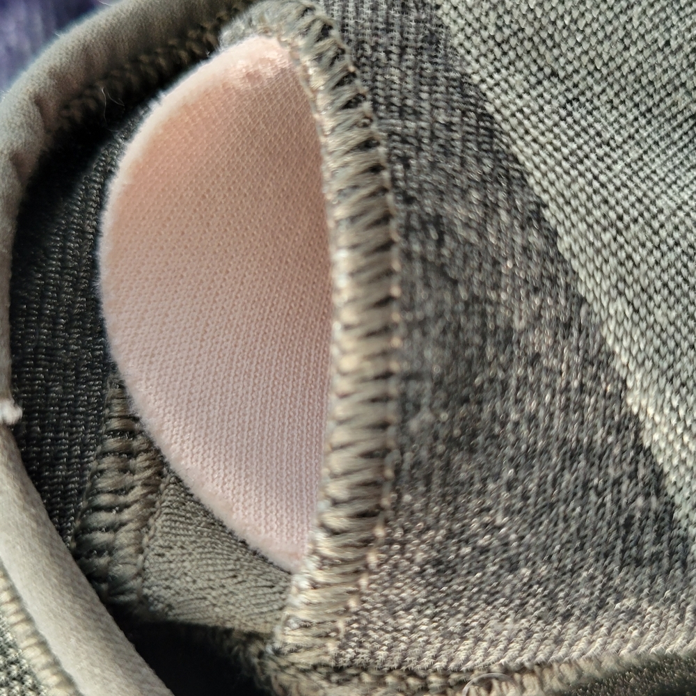 Lululemon Seamless Racerback Train Bra Light Support B/C Cup 10 - Picture 7 of 9